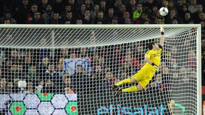 Iker Casillas Real Madrid La Liga Save Game Gate Goal Goalkeeper Football HD Poster | 300 GSM Quality |12×18 Inch Size Paper Print