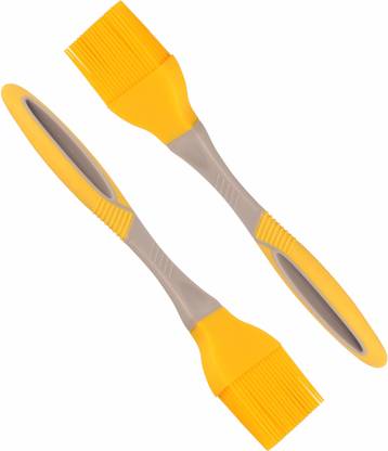 CLASSY TOUCH Silicone oil basting and spice marinating brush for Roti, Tandoor, Barbeque, Pastry , Sweets Silicon Flat Pastry Brush