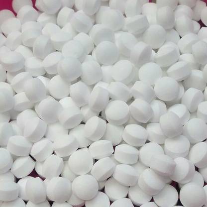 Hemi Naphthalene Balls