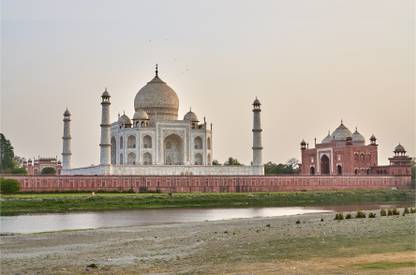 Taj mahal full view Paper Print