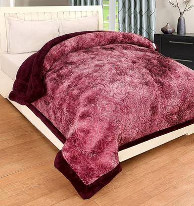 Homerica Self Design Double Quilt for  Heavy Winter