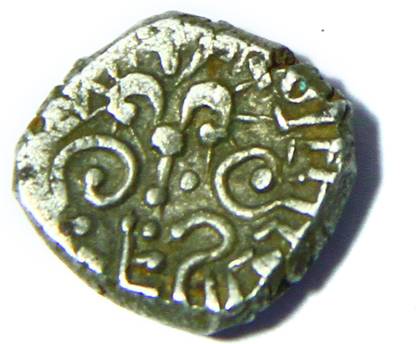 TRADITIONALSHOPPE OLD SILVER COIN - GUPTA EMPIRE DYNASTY SILVER COIN - KUMARAGUPTHA - 1 DRACHM BUYERS WILL GET SAME COIN Ancient Coin Collection