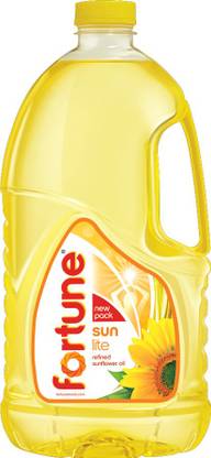 Fortune Sunlite Refined Sunflower Oil Plastic Bottle  (2 L) at Rs. 229