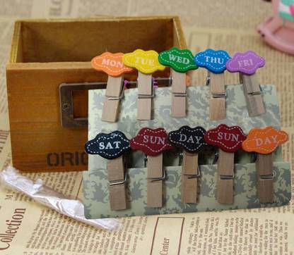 AMFIN Days Wooden Clips / Photo hanging clips for decoration / Decoration clips for kids / Paper hanging Clips / Photo clip string hanger / Photo frame hanging hooks Small Wooden Wooden Hanging Clip