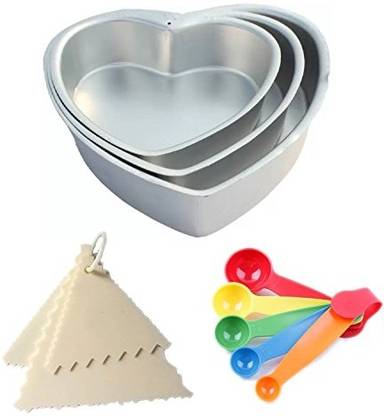 noble foods Cake Decorating Mould- Heart Shape Mould/Tringle Scraper/Measuring Spoon Combo Set Kitchen Tool Set