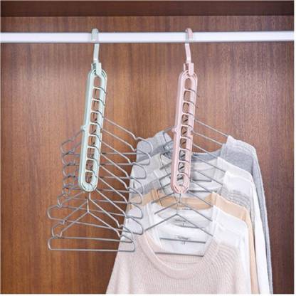 Plastic Pack of 2 Hangers