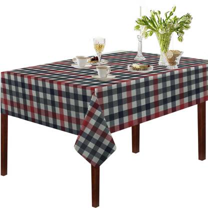OASIS Checkered 6 Seater Table Cover