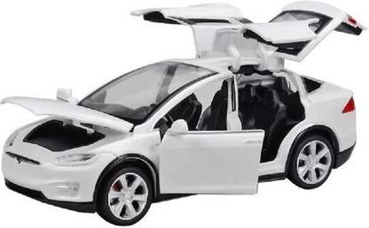 hph craft Die-Cast 4 Wheel Drive Metal Car Pull Back with Openable Doors, Light, Trunk, and Music for Kids Above 4 Years-Color May Vary