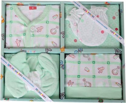 PECULIARITY New born baby gift set