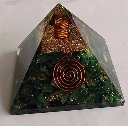 VASTU-SAMADHAN GREEN ZADE CYRSTAL PYRAMID 3 INCH Crystal Yantra