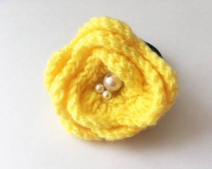 Hand on Hands Yellow Rose Rubber Band