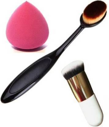 त्रिवेती Best quality foundation oval blended brush with soft puff sponge (set of 3)