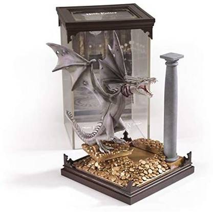 The Noble Collection Harry Potter Magical Creatures: No.5 Ukrainian Ironbelly