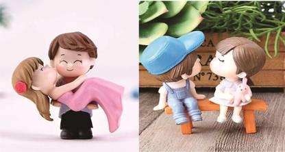 Chocozone Kissing & Hug Couple Miniature Valentine Gifts for Boyfriend -5cm