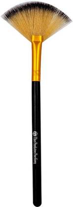The Fashion Factory HIGHLIGHTER BRUSH / FAN BRUSH