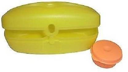 TUPPERWARE hot dog keeper 1 Containers Lunch Box