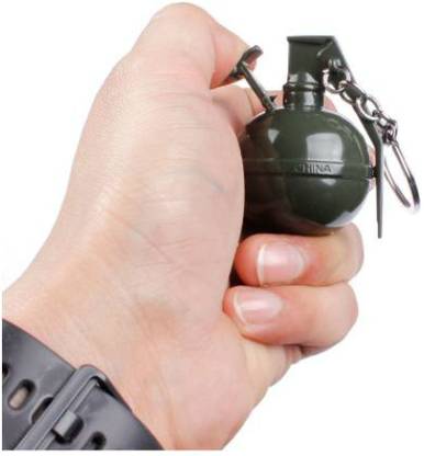 Explorer ™Refillable PUBG Bomb Shape Windproof Cigar Cigarette Pocket Lighter Key Chain