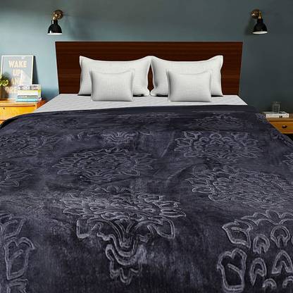 White T Floral Double Mink Blanket for  AC Room