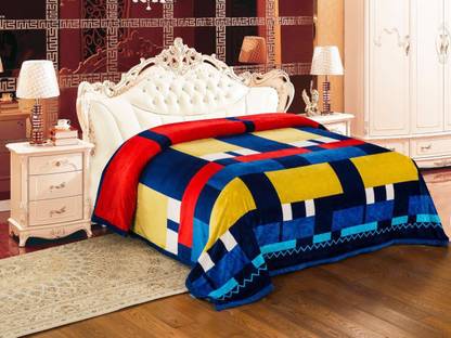 SIGNATURE Checkered Single Coral Blanket for  Mild Winter