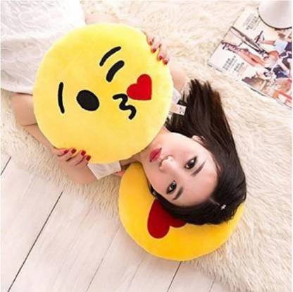 Three brothers Microfibre Smiley Cushion Pack of 2
