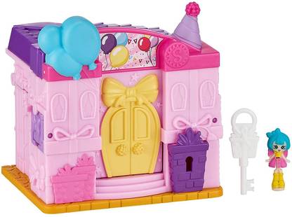 Shopkins game on arcade