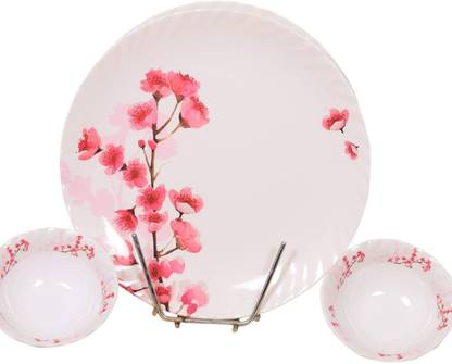 M Plastic Centre Pack of 18 Bone China Dinner Set
