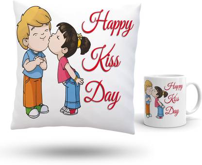 Fifth and Moon Cushion, Mug Gift Set