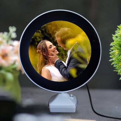 Triangle Ant Polymer Table Photo Frame