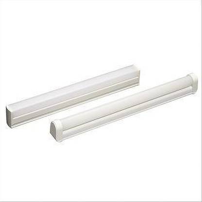LUCASTA 6 W 34 cm Tube Light