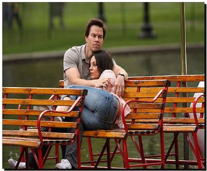 SKY DOT mark wahlberg mila kunis actor hugs Non Slip Base Mousepad