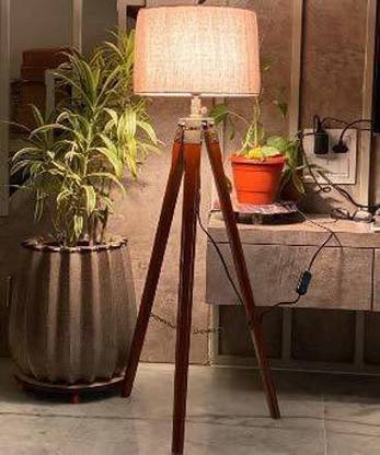 UNIVERSE UNITE Tripod Floor lamp