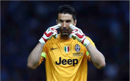 Gianluigi Buffon Footballer Wall Poster For Room With Gloss Lamination M1 Paper Print