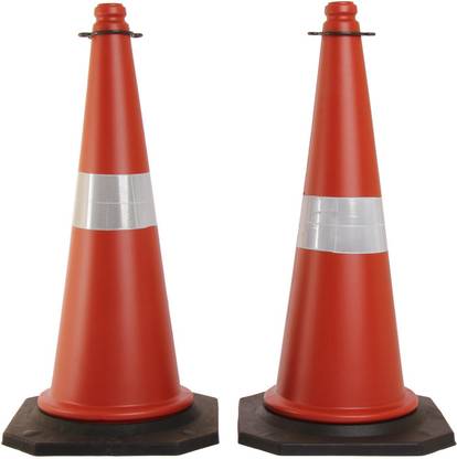Ladwa Road Traffic Cone, Pack of 2 cones 750mm, with 2 mtr chain + 2 hooks, (Safety Cone, Traffic Safety Cone, Road Safety Cone with Reflective Strips Collar) Emergency Sign