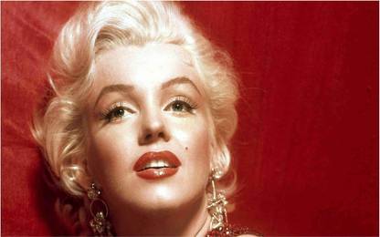 Marilyn Monroe Wall Poster For Room With Gloss Lamination M6 Paper Print