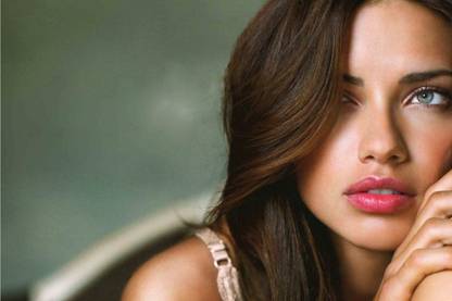 Hollywood English Actress Adriana Lima Poster|Running Model Poster|Poster For Dorms/Studio/Hostel|Decorative Poster|Interior Décor Item|Wall Poster|High Resolution 300 GSM Paper Paper Print