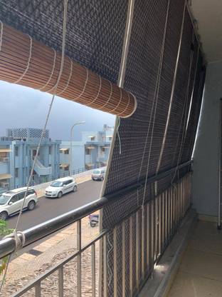 TCLPVC Roller Blind Cord Drawn On Ceiling