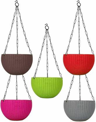 GO HOOKED Plastic Rattan Hanging Basket plant container Plant Container Set