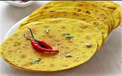 GO HUNGRY Indian gujrati snack khakhra or crispy roti or crispy chapati bread