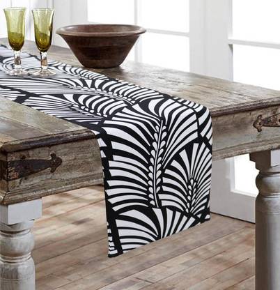 AIRWILL Black, White 152 cm Reversible Table Runner