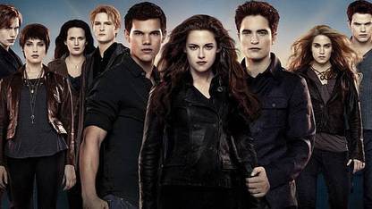 Movie The Twilight Saga Breaking Dawn Part 2 Bella Swan Edward Cullen Matte Finish Poster Paper Print