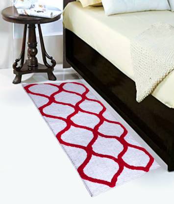 RM Handloom White, Red Polyester Runner