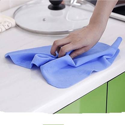NATURE SKY Reusable Water Absorbent Magic Towel for Car 39 X 29 cm Wet and Dry Microfiber Cleaning Cloth
