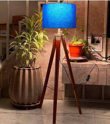 Hamaad Tripod Floor lamp