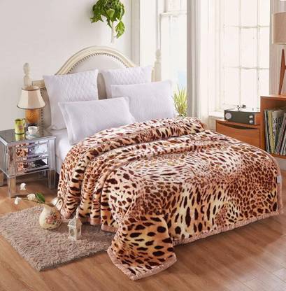 SIGNATURE Self Design Single Mink Blanket for  Heavy Winter