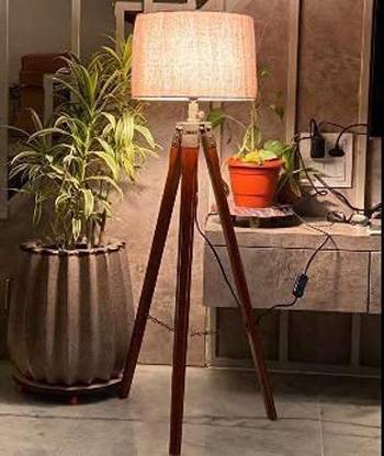 Breebell Tripod Floor lamp
