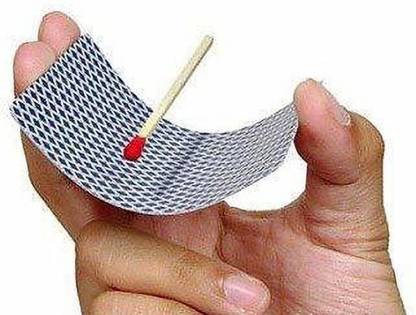 A SARKAR MAGIC SHOP SUPER FLOATING MATCH MAGIC / MATCH STICK FLOATER CARD MAGIC TRICK 1 Magic Tricks