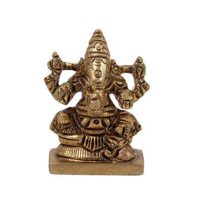 Kalarambh Bharat Haat Brass Right Turn Trunk Ganesha Idol (1 x 0.5 x 1.3 inches) Decorative Showpiece  -  3.3 cm