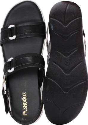 fashoooz Women Black Casual