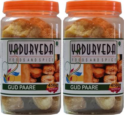 YADURVEDA Gur Pare Jaggery sweet Snacks laddu Indian Namkeen Gud Para [900 gram] delicious crispy sweet bites Block Jaggery