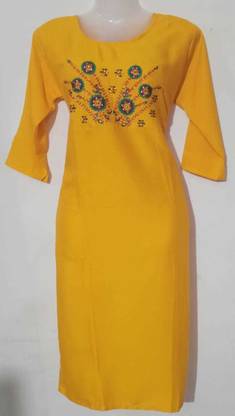 Women Embroidered Kurta